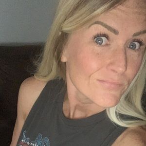 Meet your Posher, Jenni